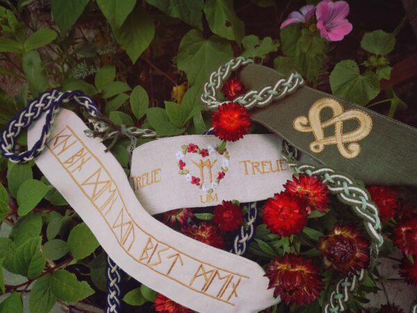 Handfasting Herz olivgrün Sofortkauf – Bild 2