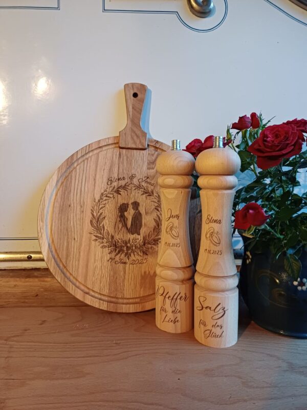 Eichenholz Schneide-oder Schmuckbrett Hochzeit 39cm – Bild 2